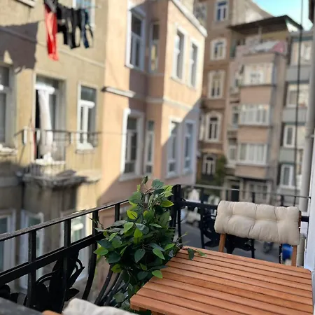 Taksim Dolunay