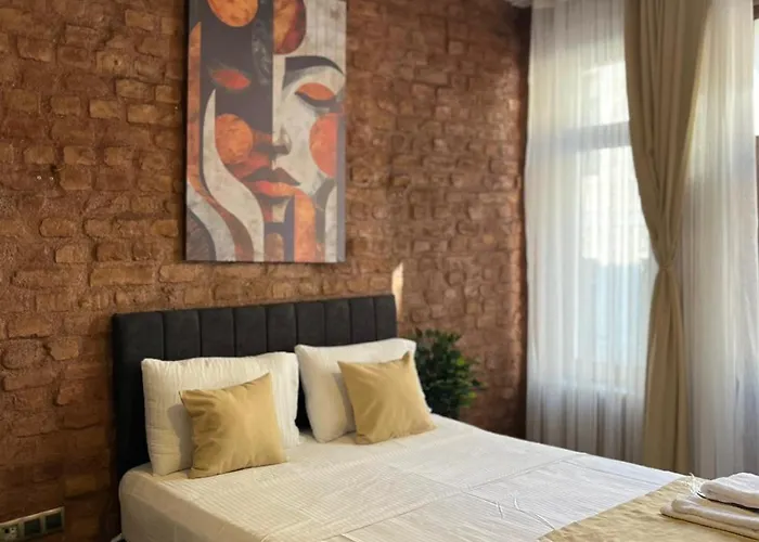 Taksim Dolunay Apartment