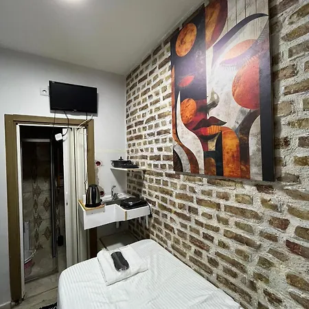 Taksim Dolunay