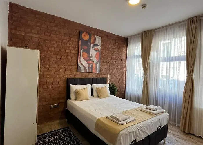 Taksim Dolunay Apartman