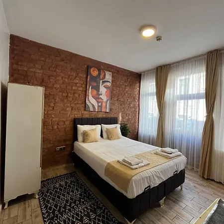 Taksim Dolunay Appartement